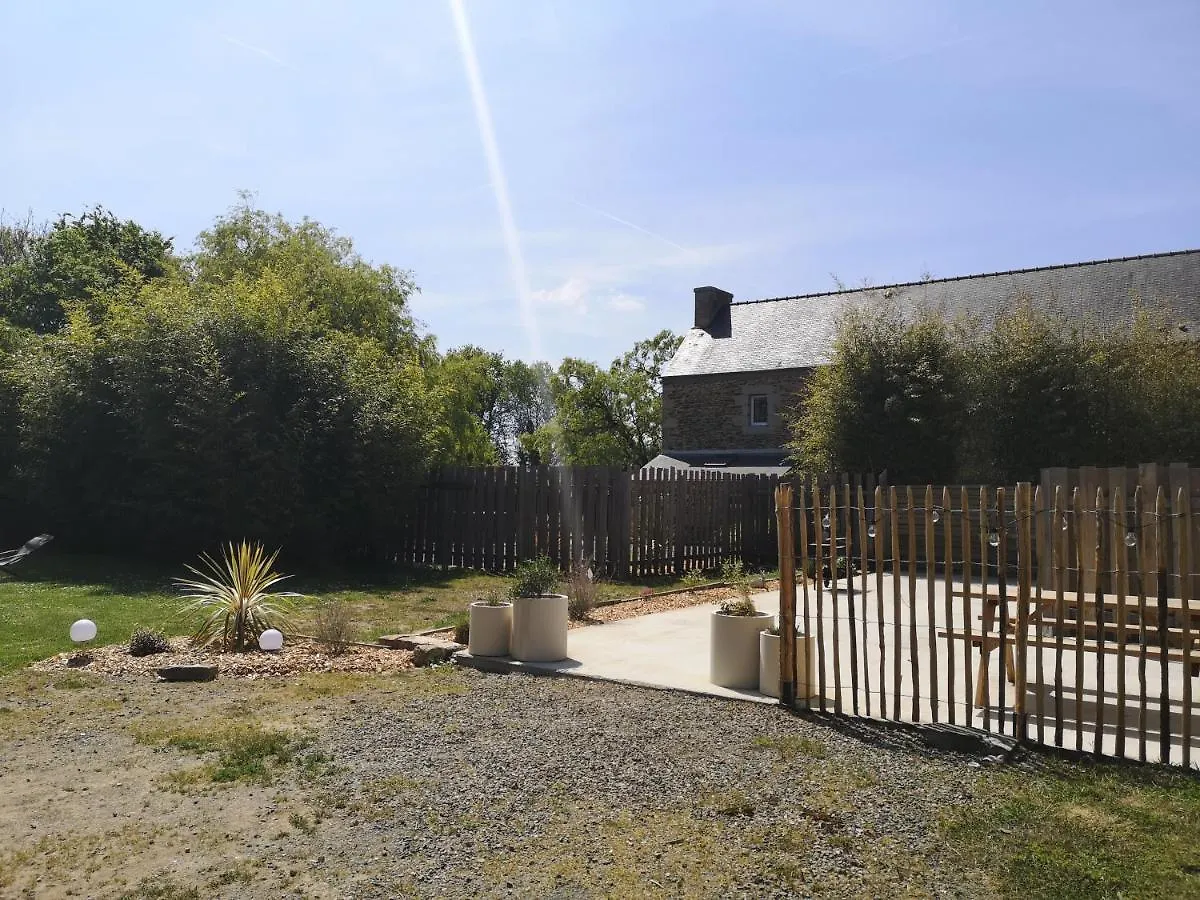 Holiday home Gite De L'Hermine Pommerit-Jaudy